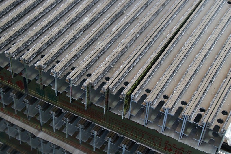 樓上樓門窗-地產門窗工程供應商