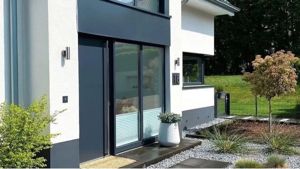 日子過久了才發(fā)現(xiàn)，家里使用樓上樓節(jié)能系統(tǒng)門窗很有必要！