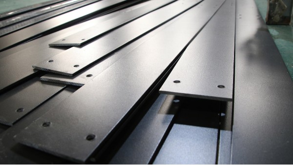 酒店裝飾門窗工程應(yīng)該選用什么品牌的門窗幕墻供應(yīng)商？